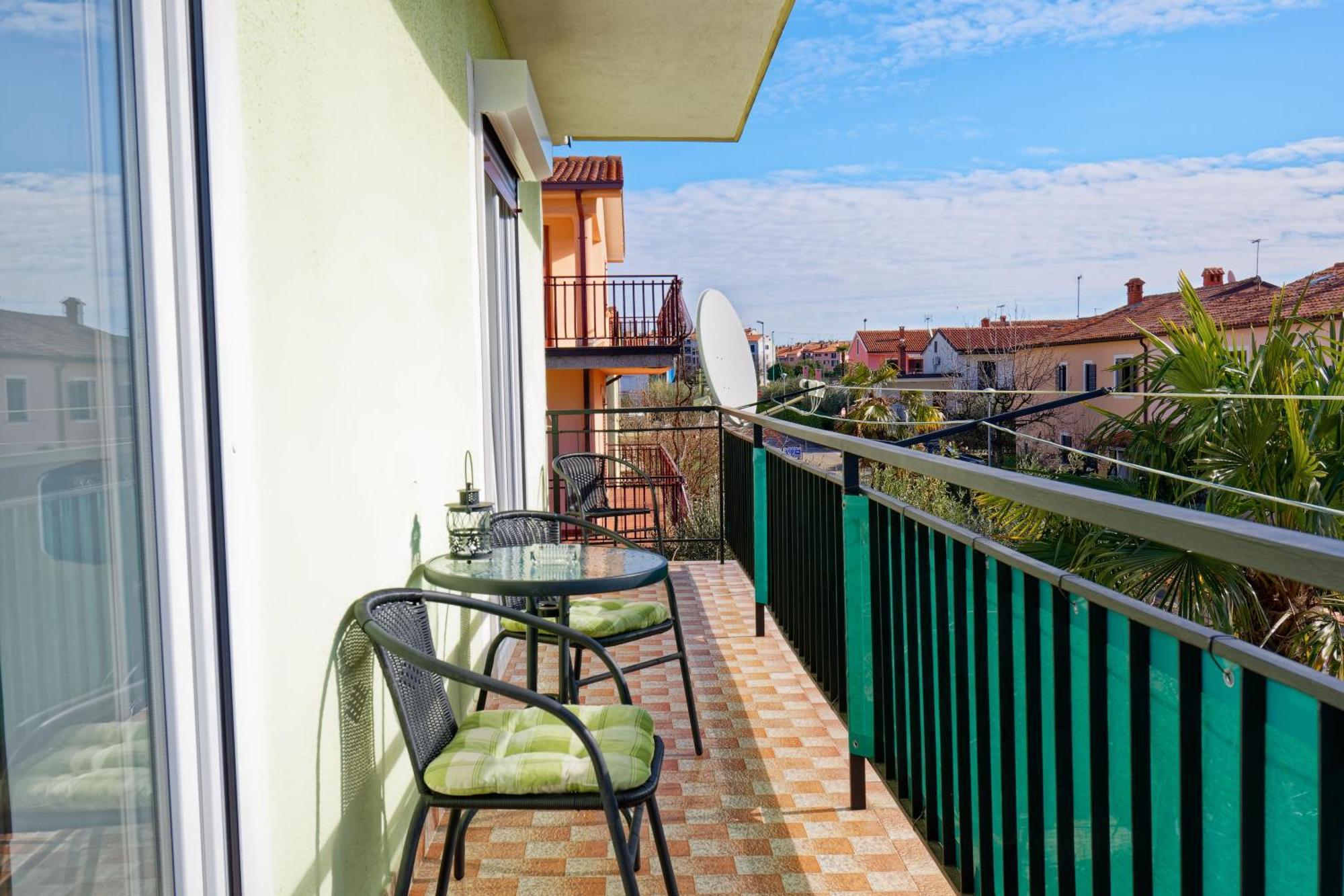 Apartments Grassi By Rent Istria 乌马格 客房 照片